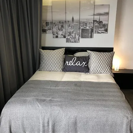 - Elviria Floor Loft Next To Nikki Fantastic Sea Views Апартаменты *