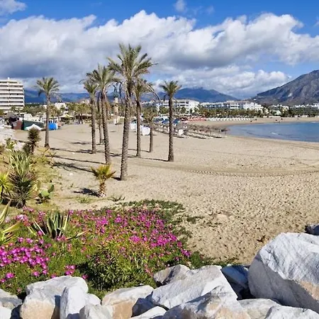 - Elviria Floor Loft Next To Nikki Fantastic Sea Views Апартаменты *